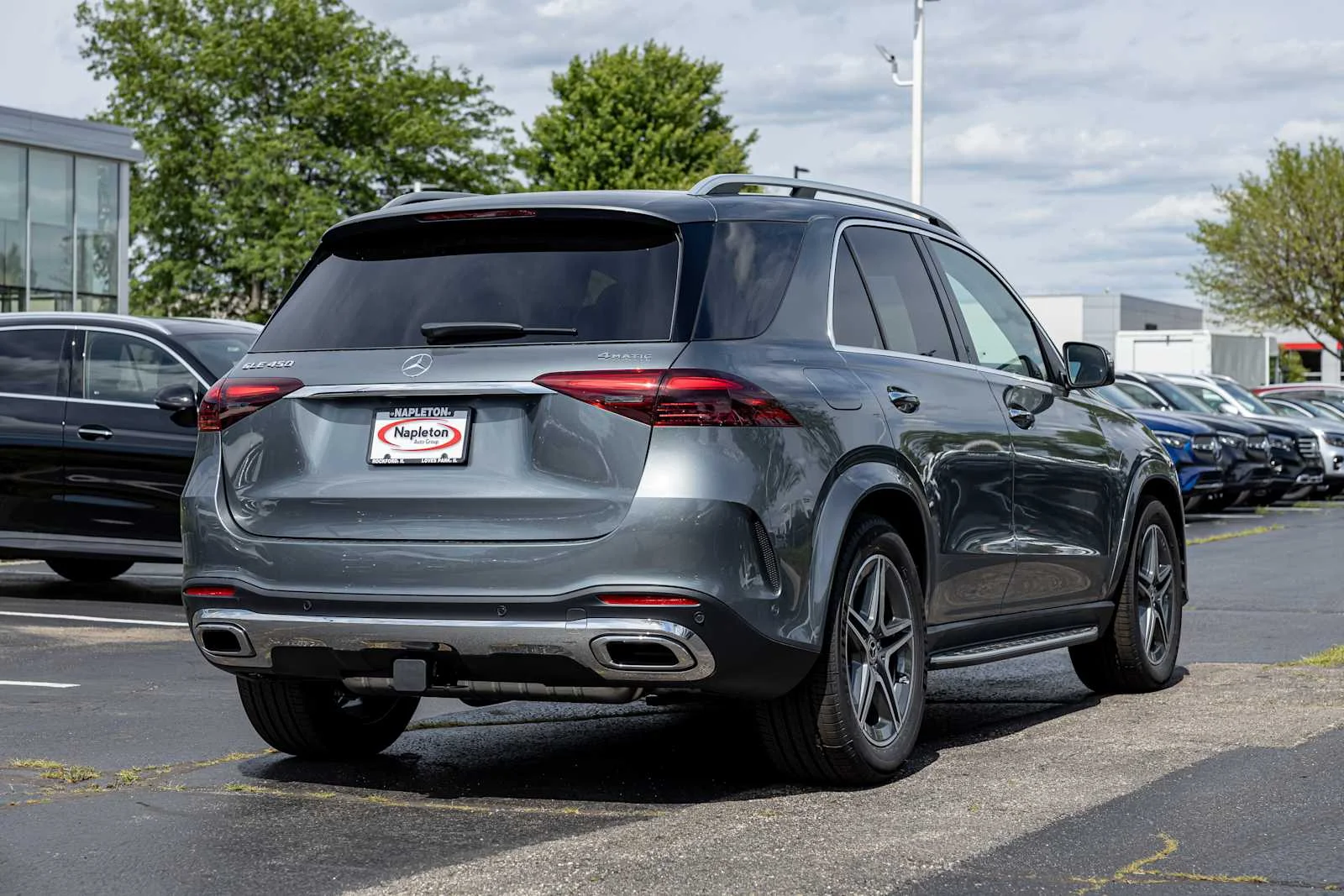 New 2026 Selenite Grey Metallic Mercedes-Benz GLE 450 image 5