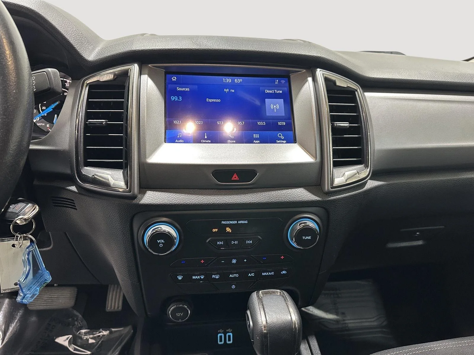 Used 2020 Shadow Black Ford XL image 12