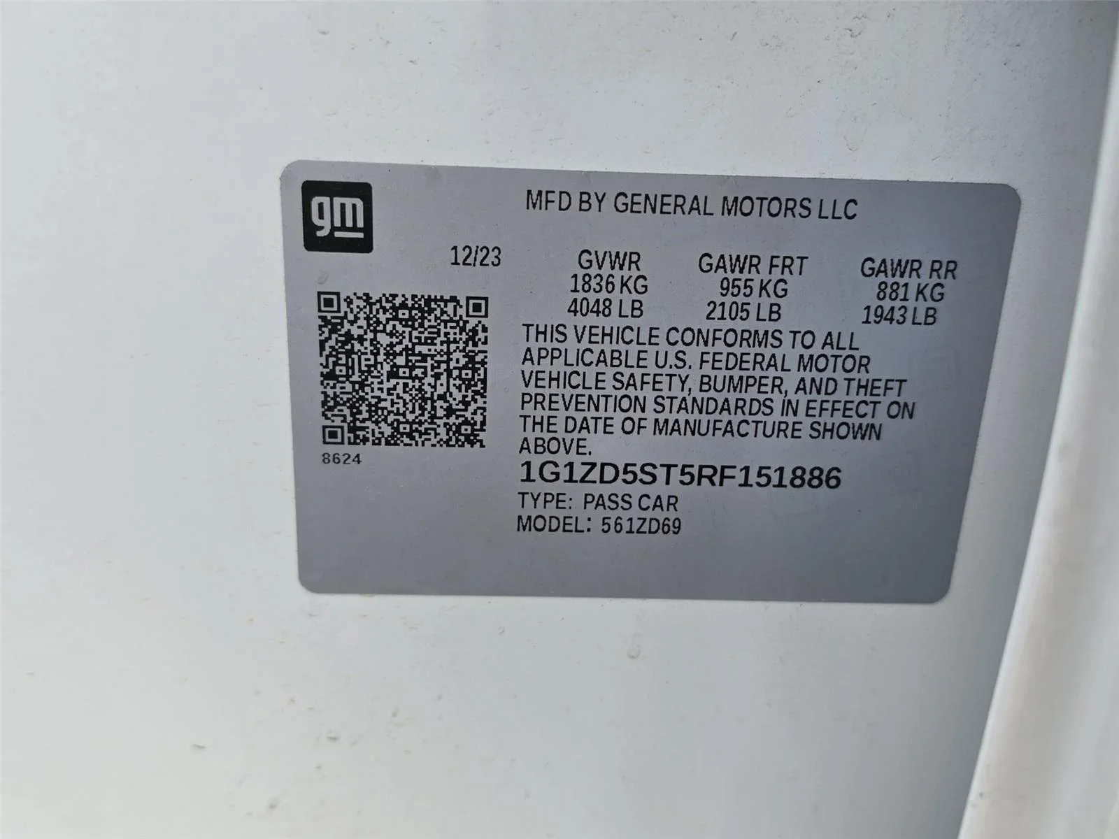 Used 2024 Summit White Chevrolet LT image 35