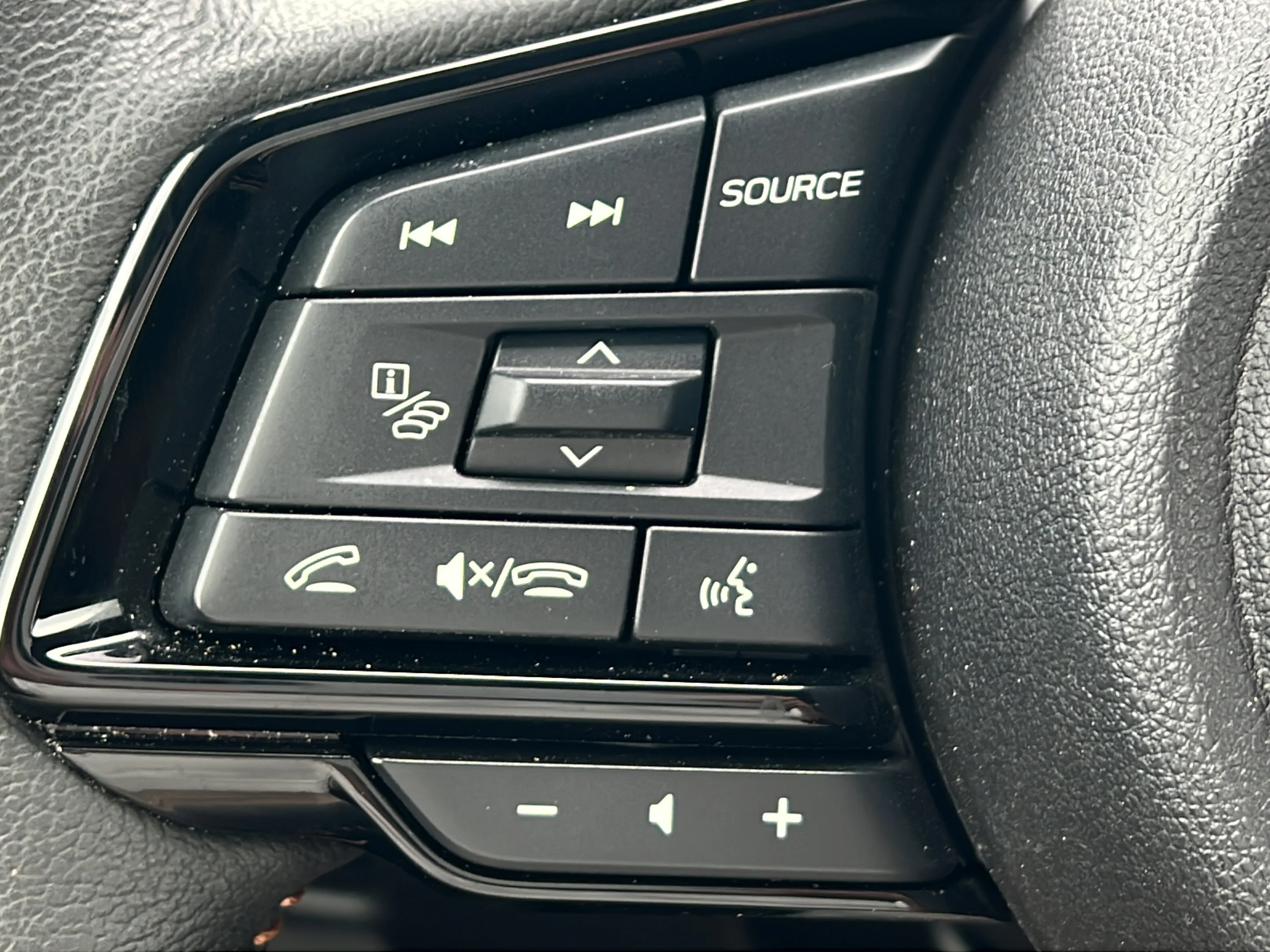 Used 2025 Crystal Black Silica Subaru Touring Hybrid image 25