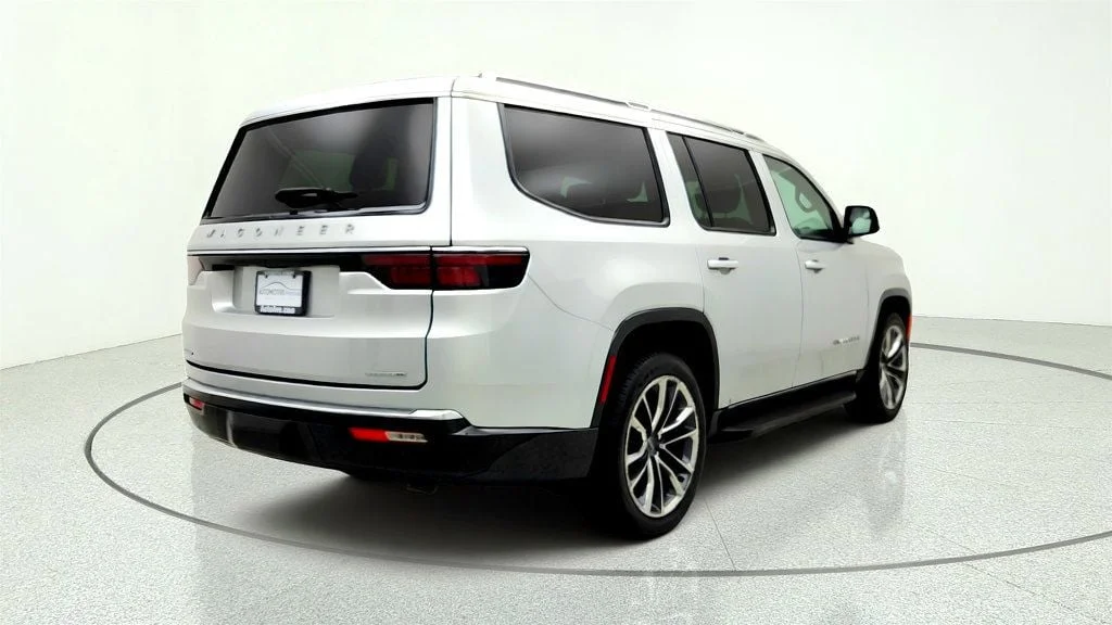 Used 2022 Silver Zynith Jeep Series II 4x4 w/ Premium Group (Pano Sunroof & 22