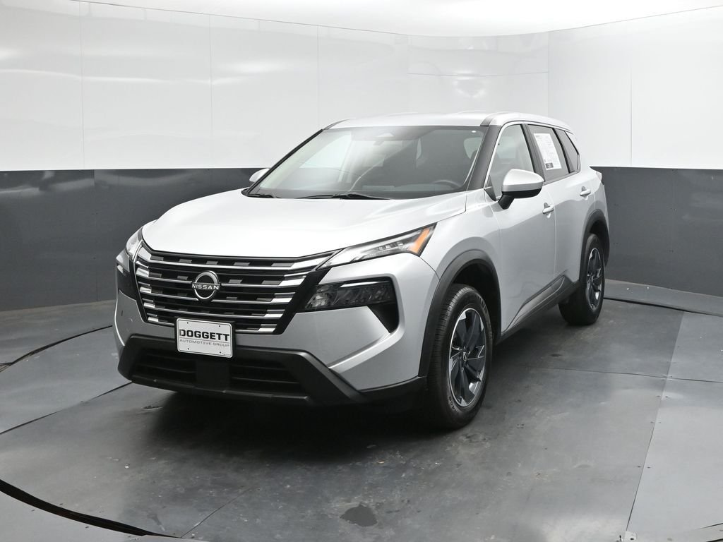 Used 2024 Silver Nissan SV image 22