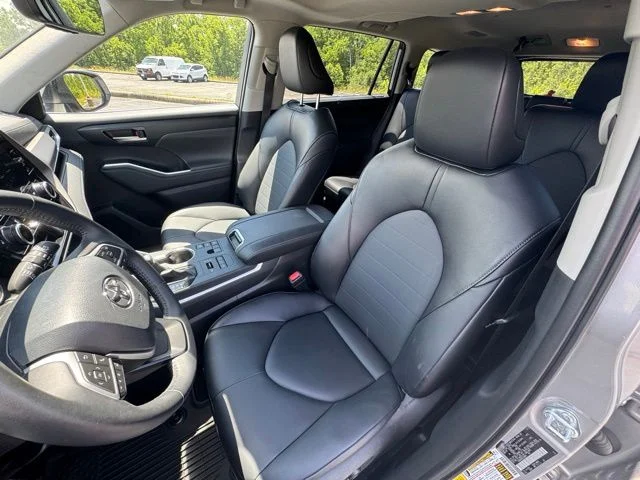 Used 2025 Celestial Silver Metallic Toyota XLE image 12