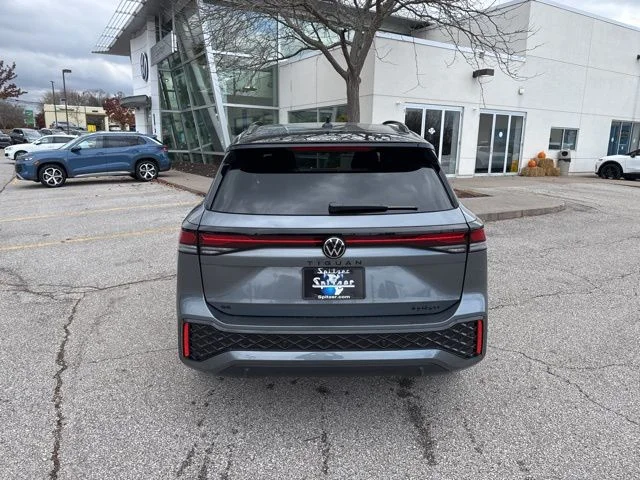 2026 Volkswagen Tiguan SE R-LINE BLACK - Photo 13
