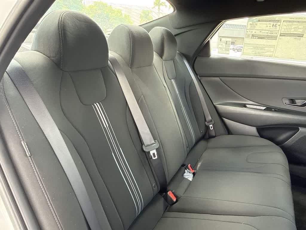 2026 Hyundai Elantra SEL Sport - Photo 26