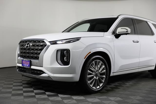 Used 2020 White Hyundai Limited image 28