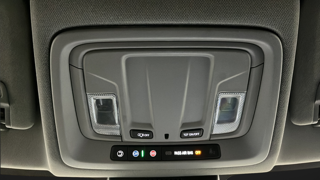 Used 2022 Onyx Black GMC Elevation image 32