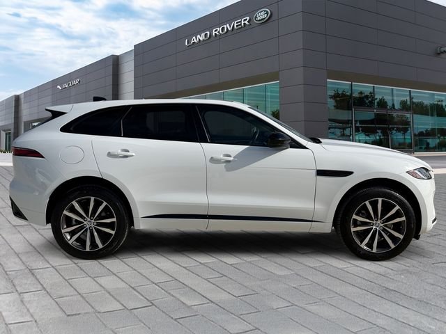 Used 2025 White Jaguar P250 R-Dynamic S image 6