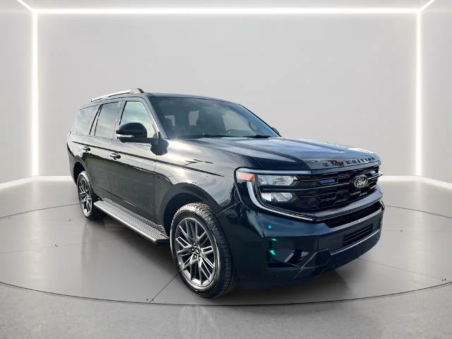 New 2026 Agate Black Metallic Ford Platinum® image 30