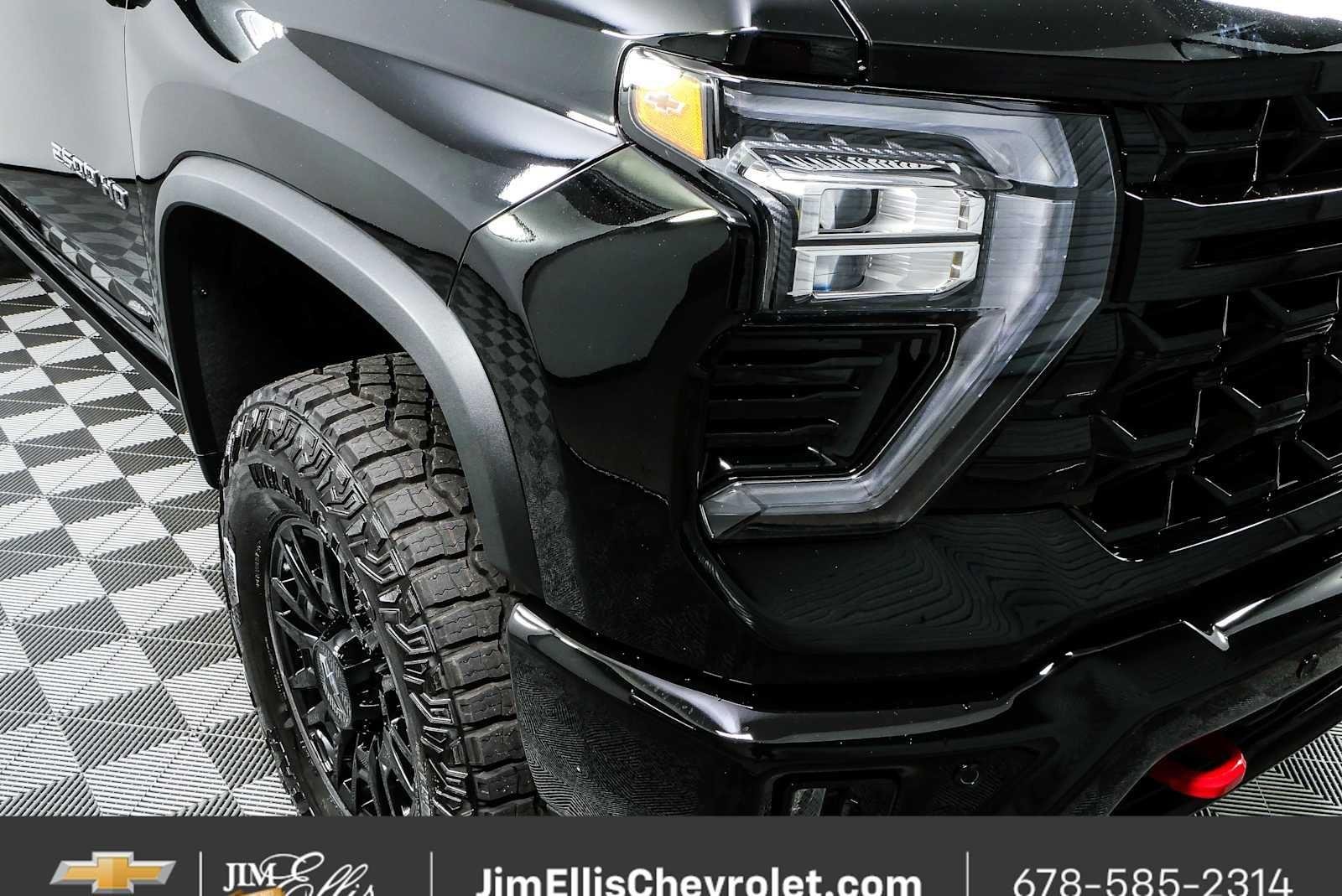 2026 Chevrolet Silverado 2500 HD ZR2 - Photo 35
