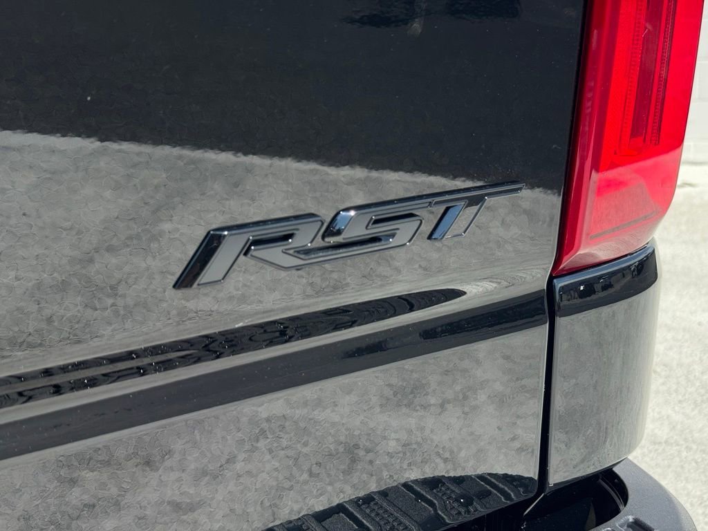 2026 Chevrolet Silverado 1500 RST - Photo 15