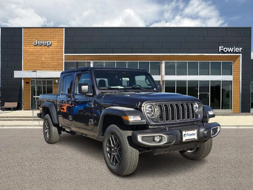 2026 Jeep Gladiator Sport S Auto's photo