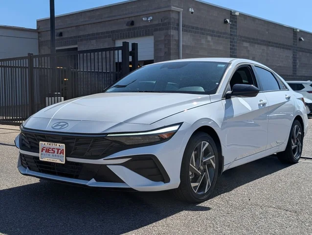 2025 Hyundai ELANTRA HYBRID SEL Sport
