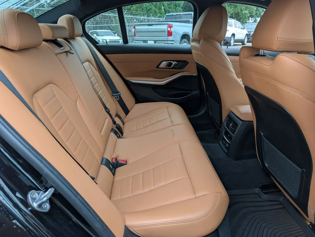 Used 2020 Black BMW 330i xDrive image 23