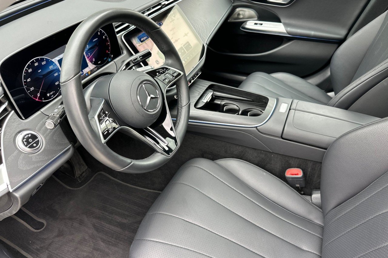 Used 2026 Black Mercedes-Benz E 350 image 9