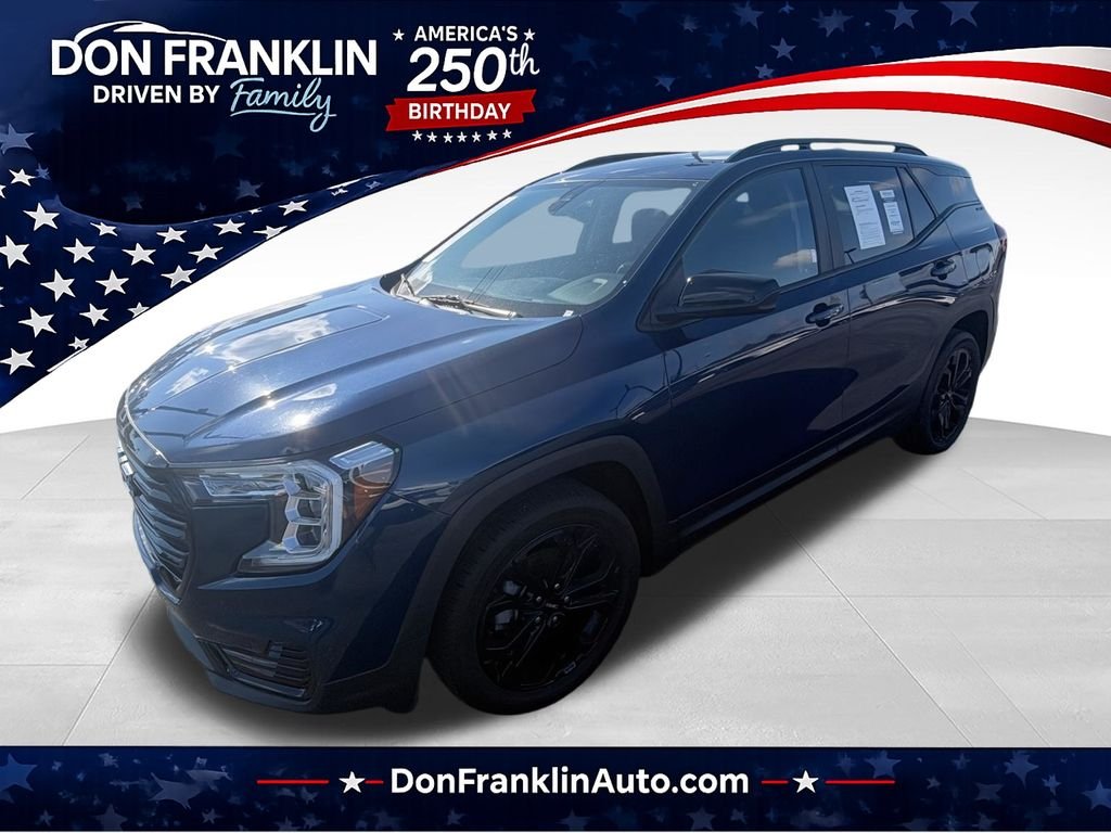 Used 2022 Blue GMC SLE image 1