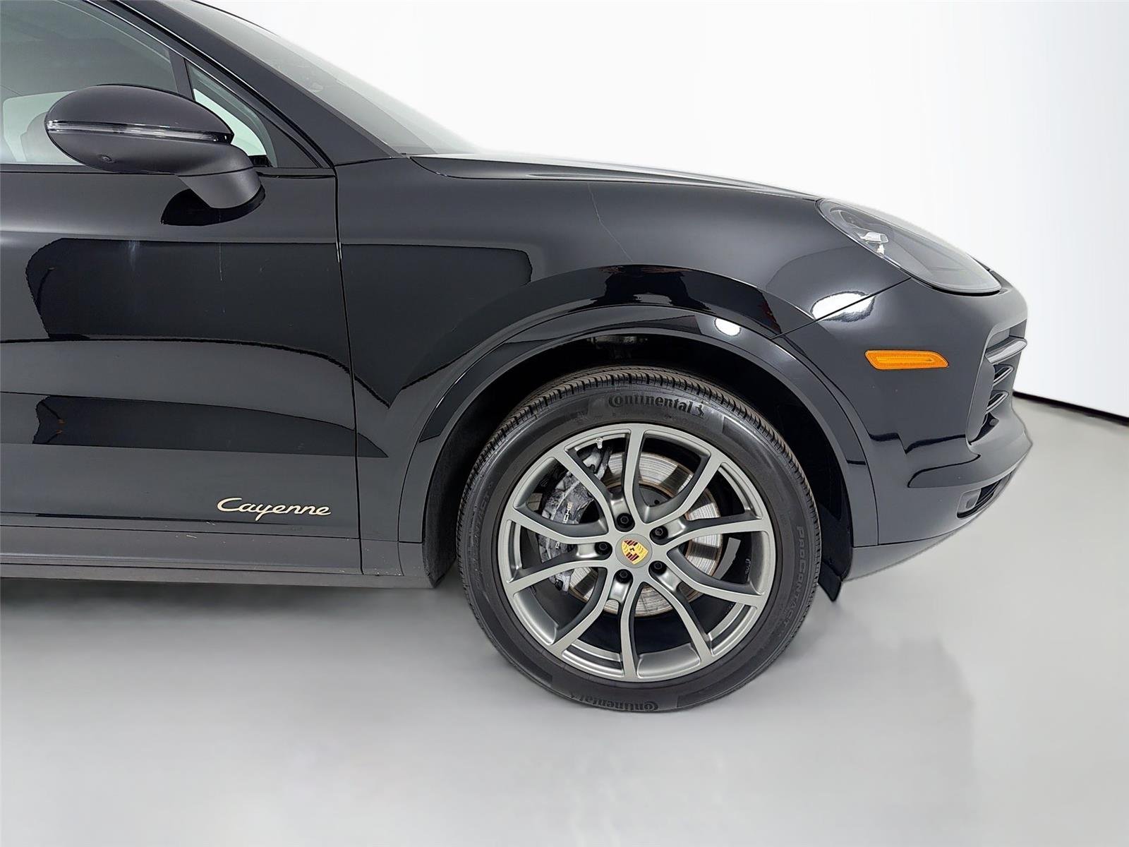 Used 2023  Porsche  image 27