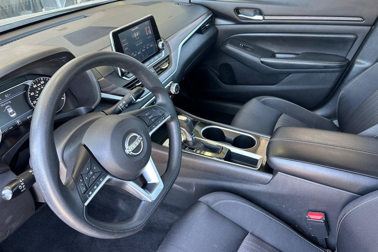 Used 2024 Brilliant Silver Metallic Nissan 2.5 SV image 10