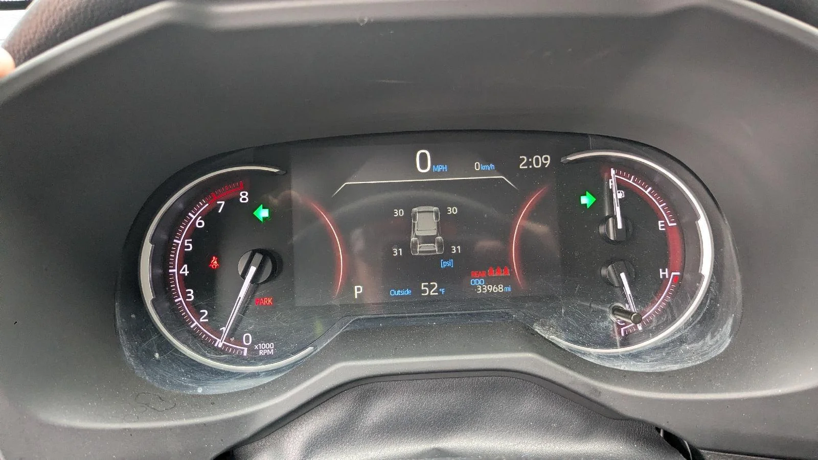 Used 2025  Toyota LE image 16