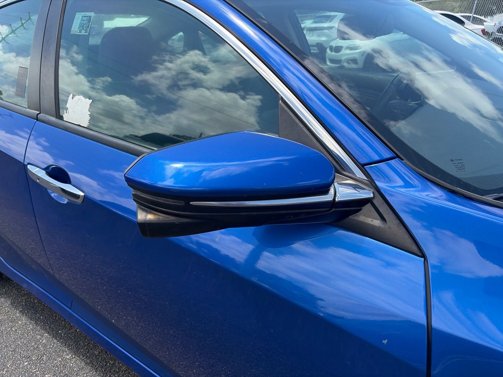 Used 2016 Blue Honda Touring image 14