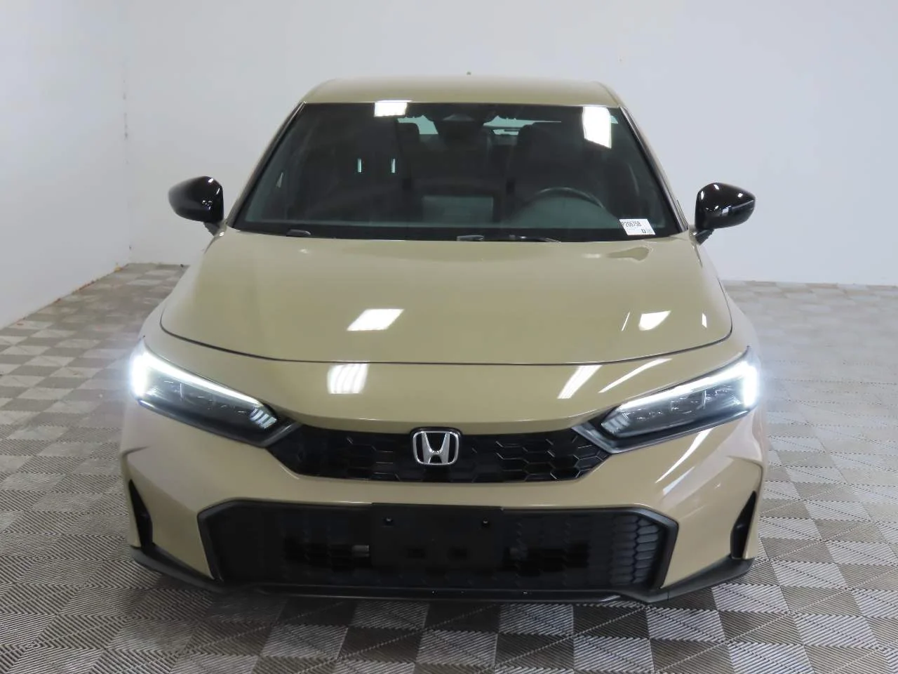 Used 2025 Sand Dune Pearl Honda Sport image 2
