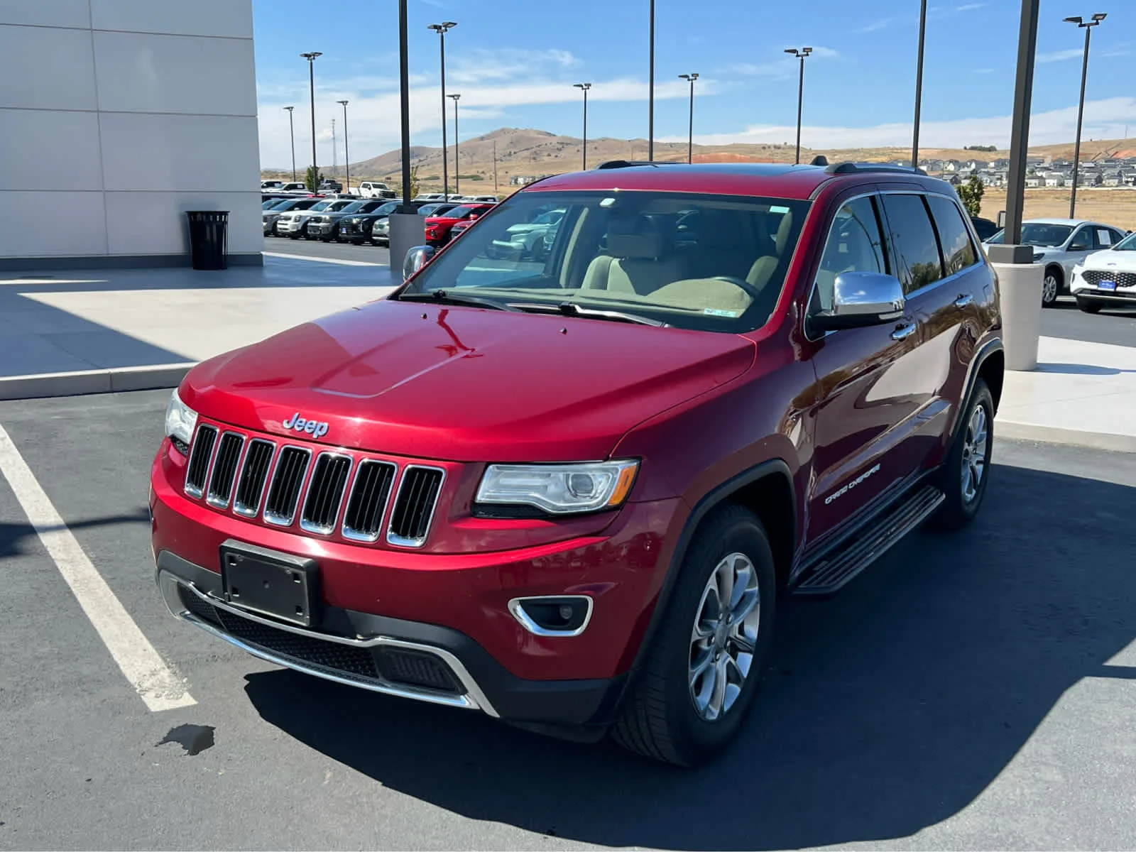 Used 2015 Jeep Grand Cherokee Limited with VIN 1C4RJFBG0FC660919 for sale in Santaquin, UT