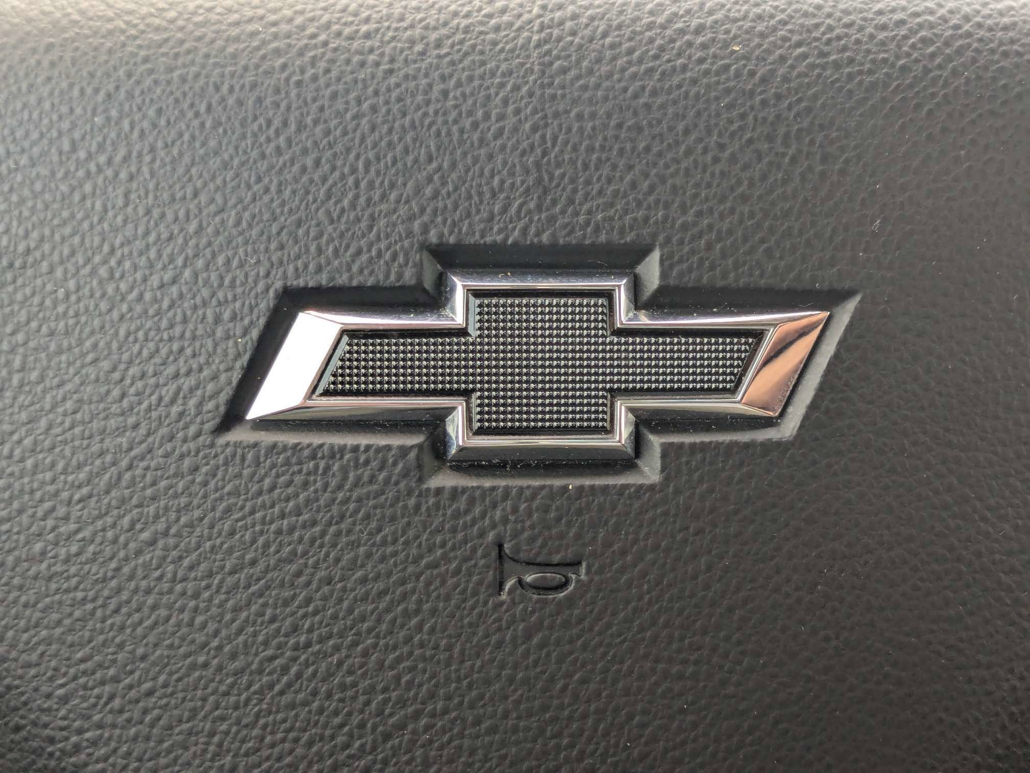 Used 2024 Summit White Chevrolet Custom Trail Boss image 34