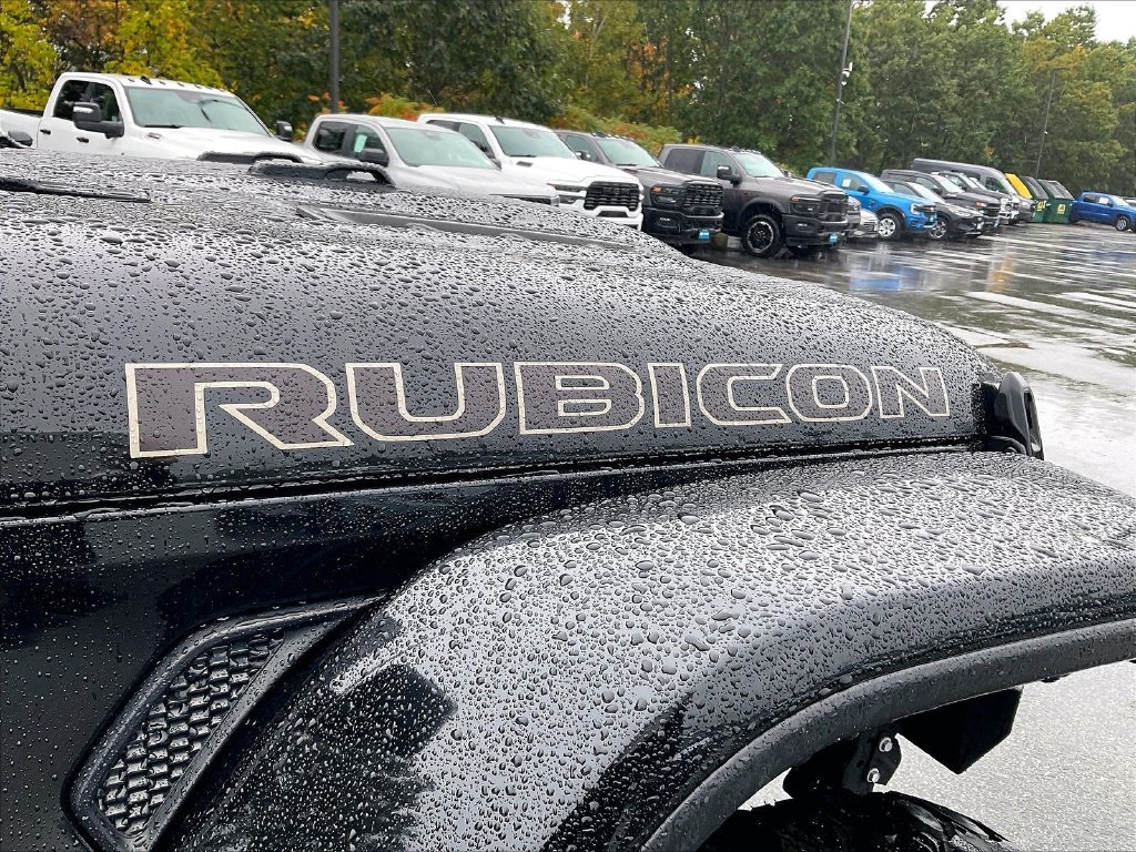 Used 2023 Black Clearcoat Jeep Rubicon image 26