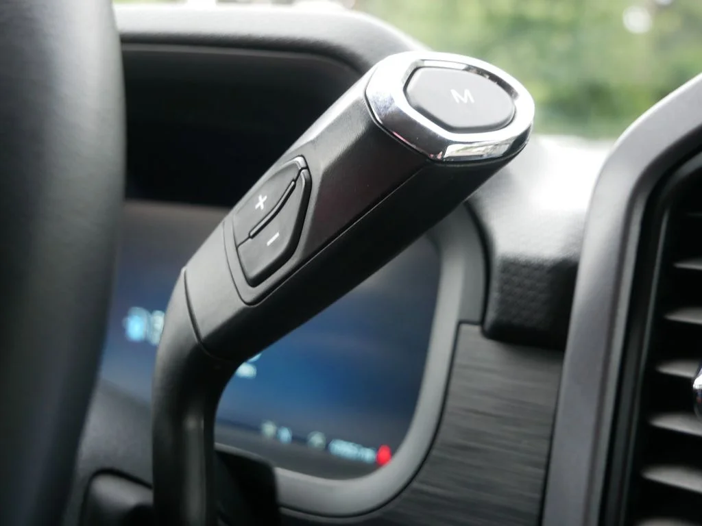 Used 2025 Black Ford XLT image 24