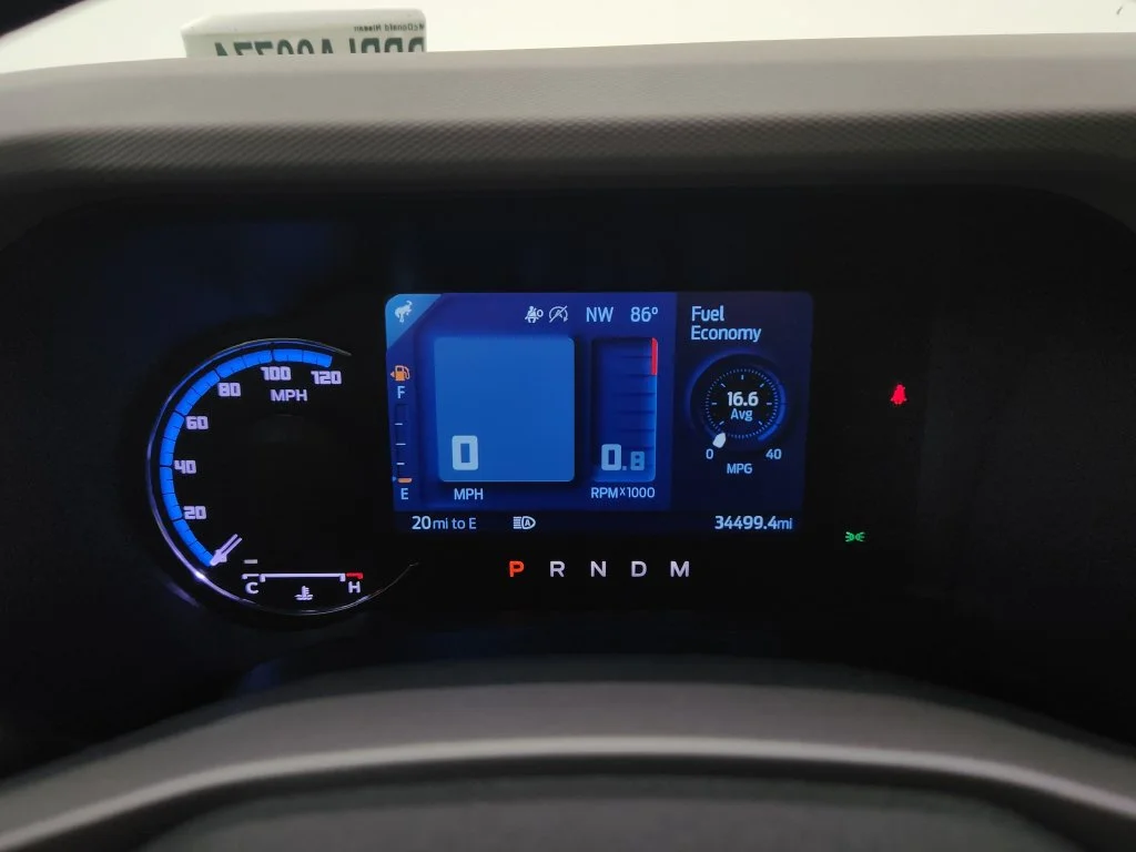 Used 2024 Green Ford Wildtrak image 23