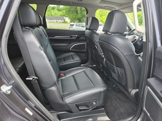 Used 2025 Gray Kia S image 19