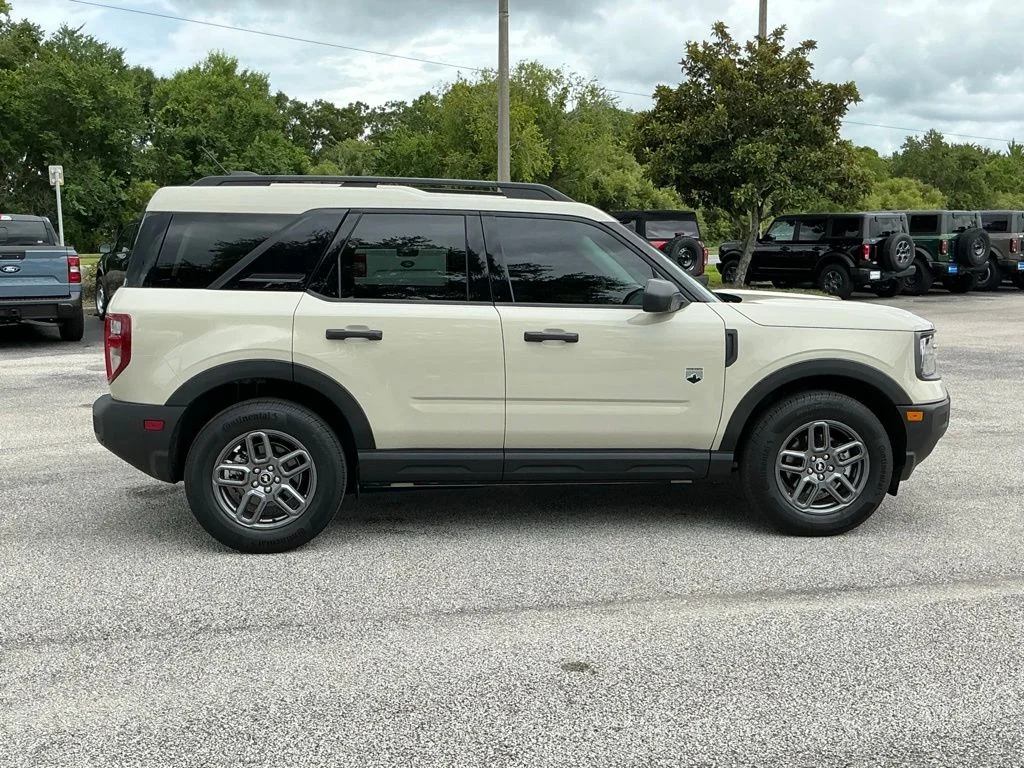 Used 2025 Beige Ford Big Bend image 18