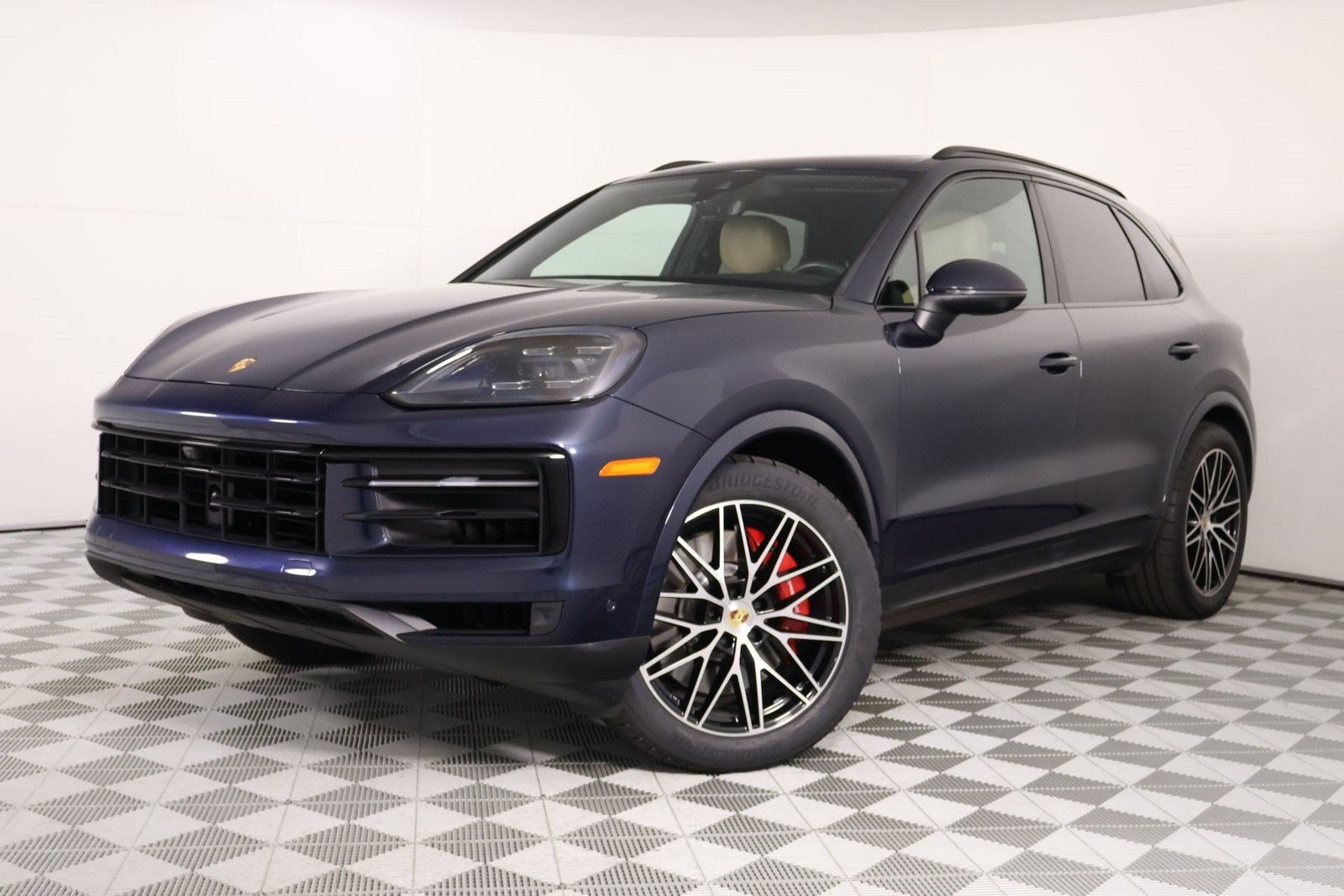 2024 Porsche Cayenne
