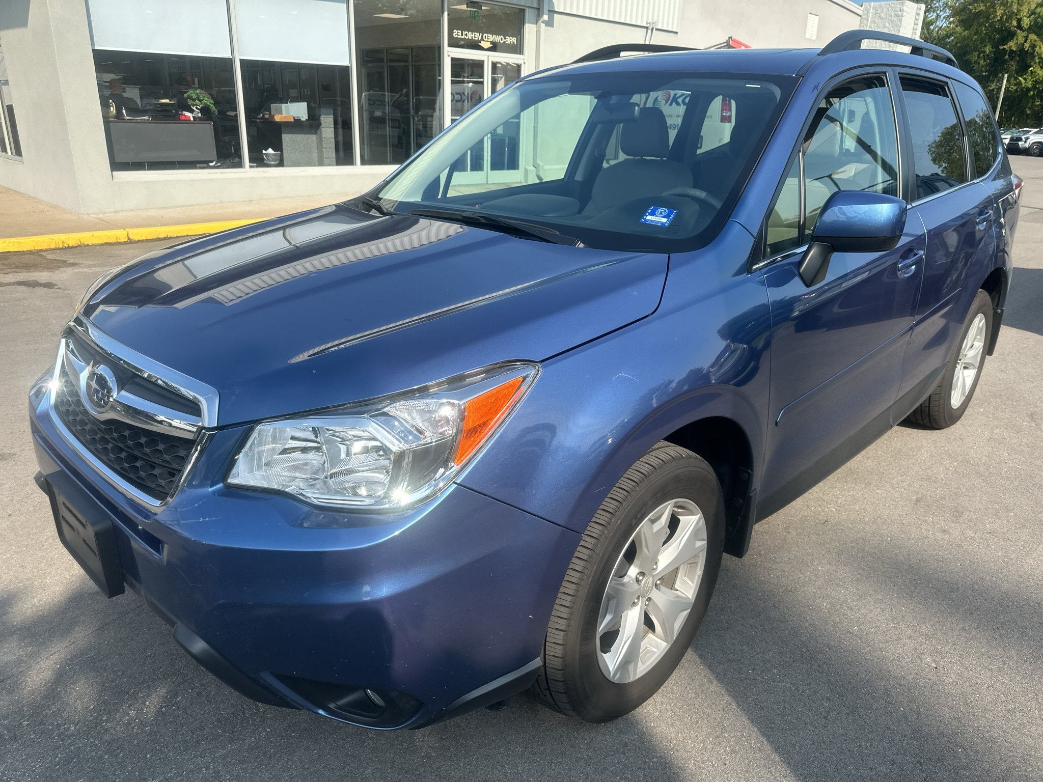 Used 2016 Quartz Blue Pearl Subaru 2.5i Limited image 6
