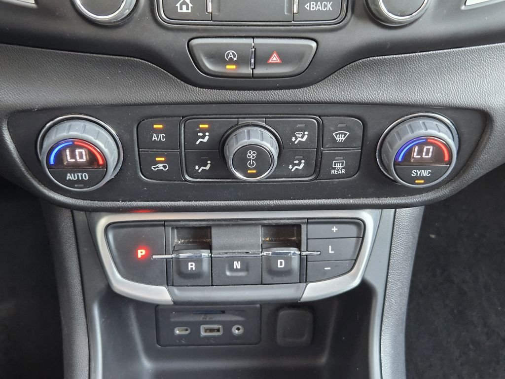 Used 2024 Black GMC SLT image 13