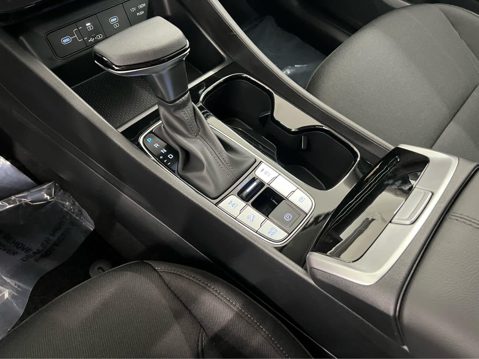 New 2026 Serenity White Pearl Hyundai SEL AWD image 18