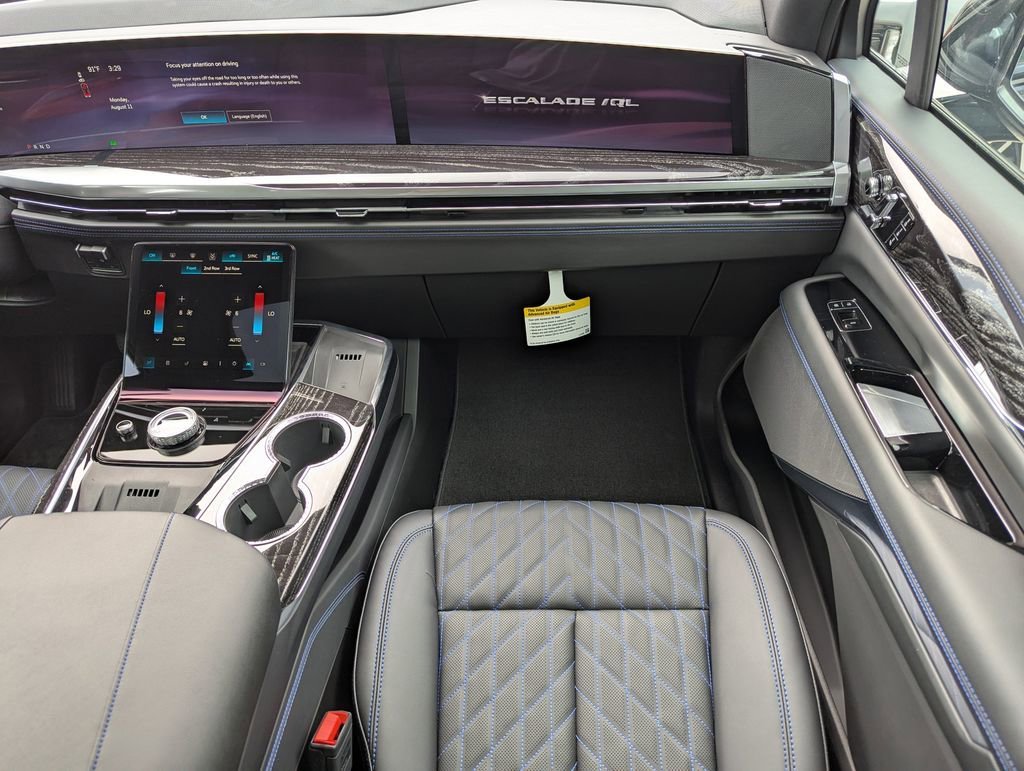 2026 Cadillac Escalade IQL Luxury - Photo 29