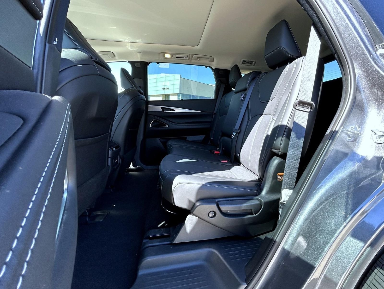 Used 2026 Gray INFINITI LUXE image 21