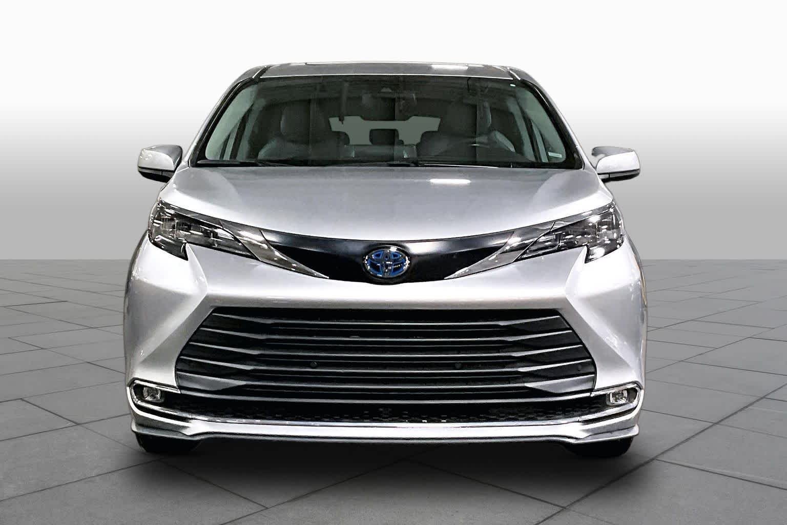 Used 2024 Celestial Silver Metallic Toyota XLE image 4