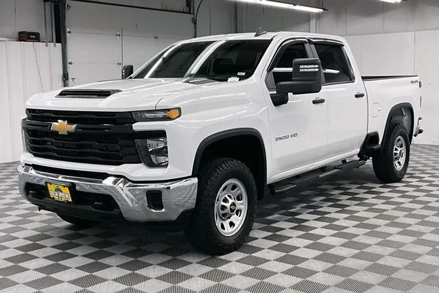 Used 2025 Summit White Chevrolet Work Truck image 12