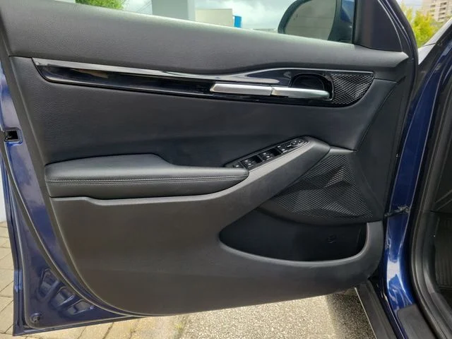 Used 2021 Blue Kia EX image 28