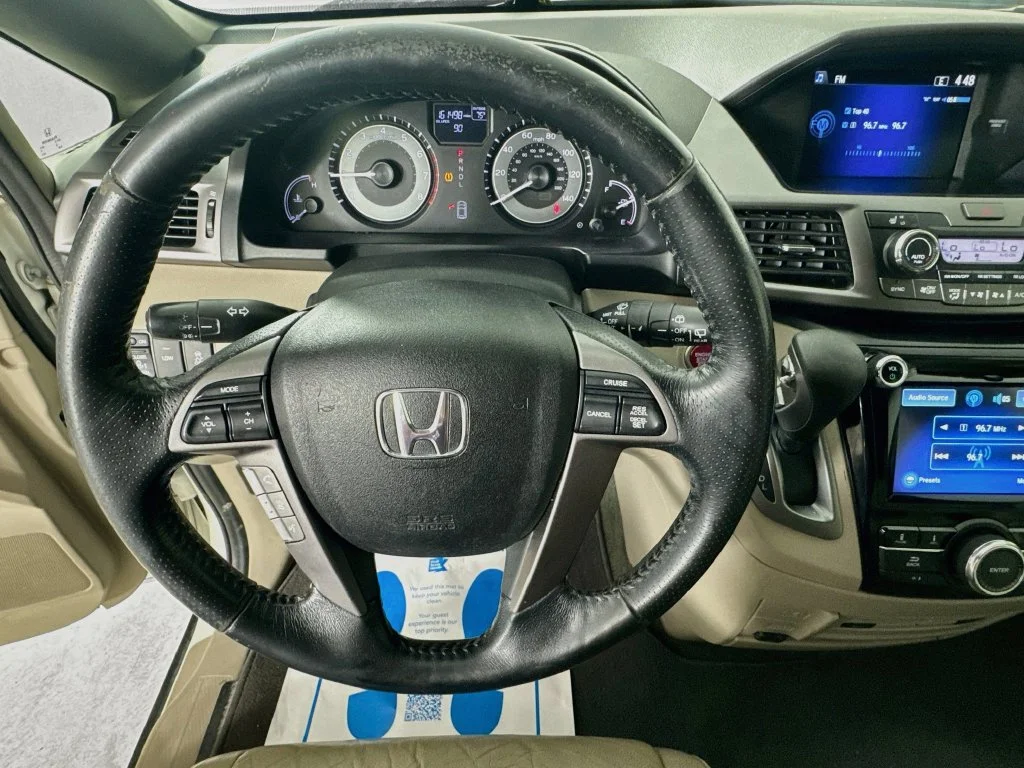 Used 2015 White Honda EX-L image 12