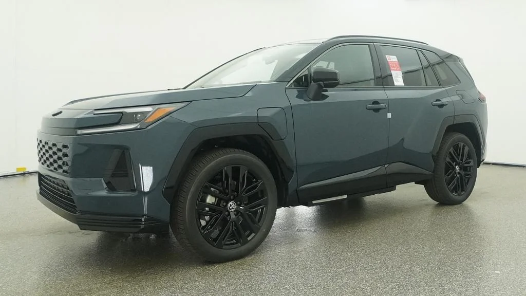 New 2026 Storm Cloud with Midnight Black Metallic roof Toyota XSE image 6