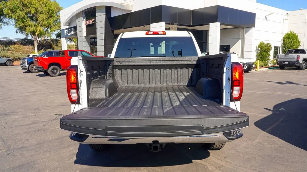 2026 GMC Sierra 1500 Pro - Photo 8