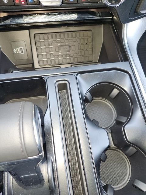 2025 Ford F-150 Platinum - Photo 41