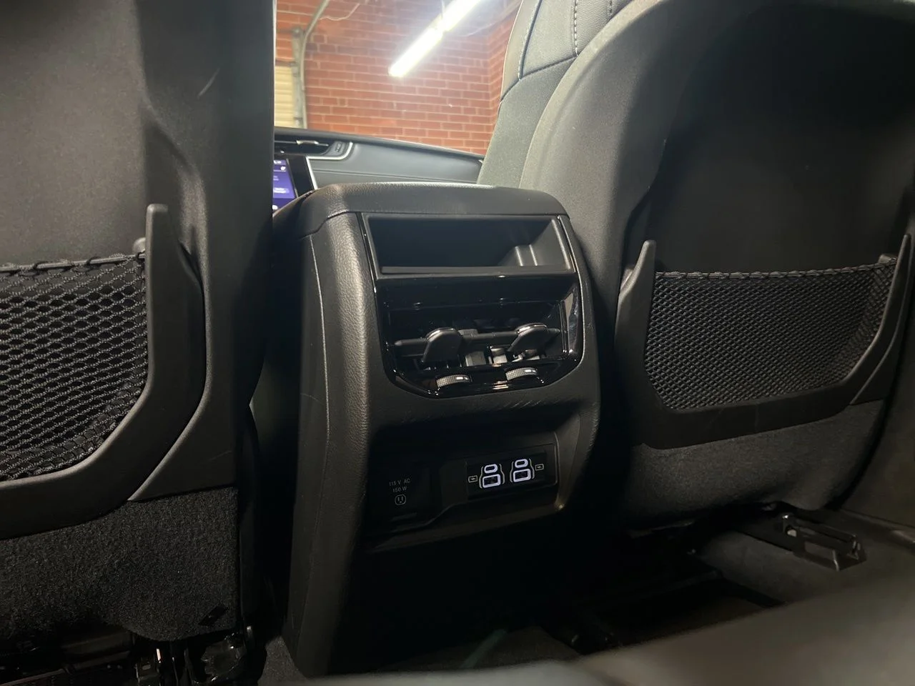 Used 2024 White Jeep Altitude X image 21