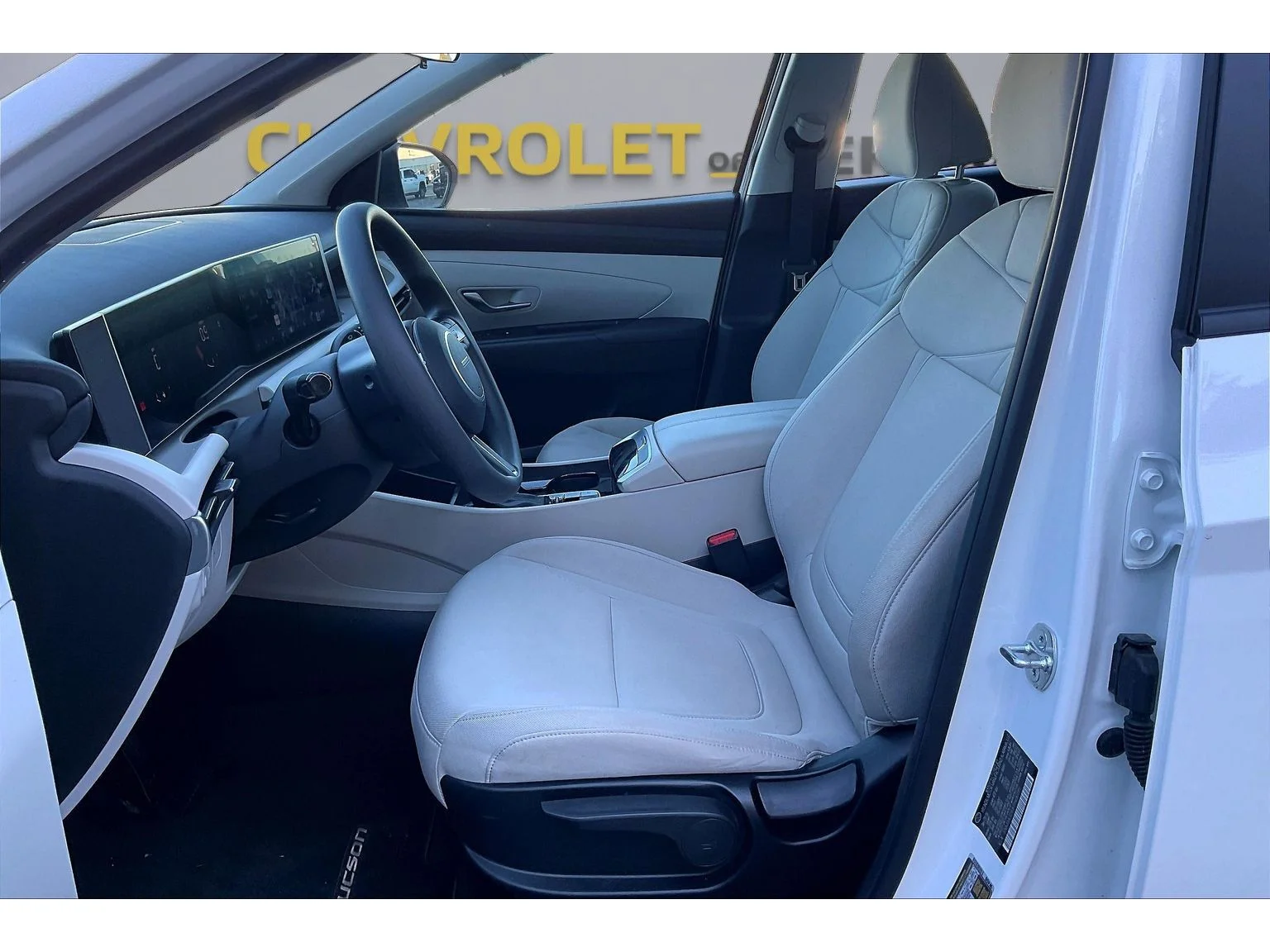 Used 2026  Hyundai SE image 17