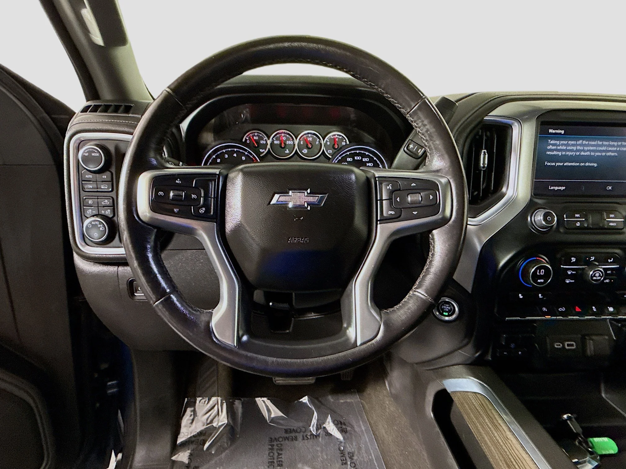 Used 2022 Northsky Blue Metallic Chevrolet RST image 9