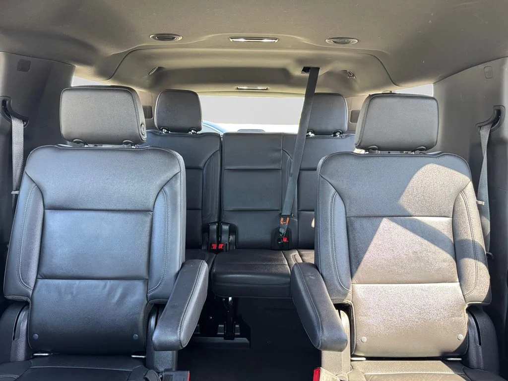 Used 2022 White Chevrolet Z71 image 20