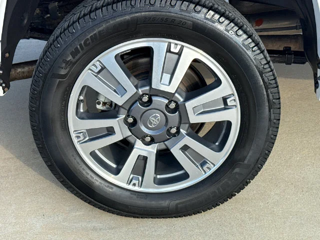 Used 2020 White Toyota Platinum image 10